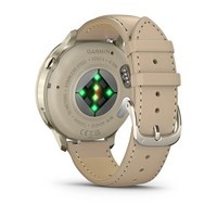 Фото Смарт-годинник Garmin Venu 4 41 mm Lunar Gold with Bone Silicone Band and Light Sand Leather Band 010-03013-03